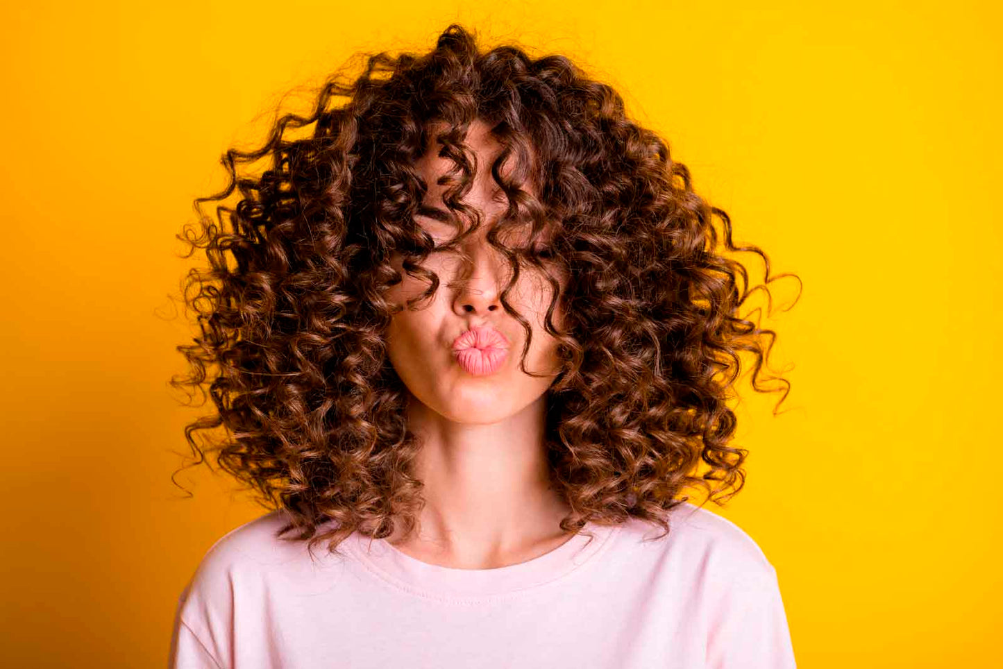 CurlyGlow